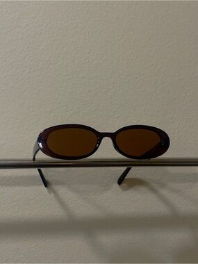 90s Oval Women's Sunglasses in Dark Brown